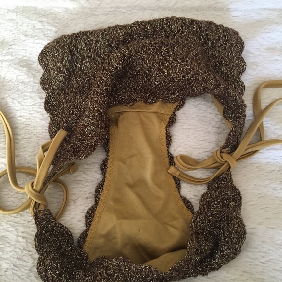 EUC Becca gold crochet halter bikini - Picture 4 of 13
